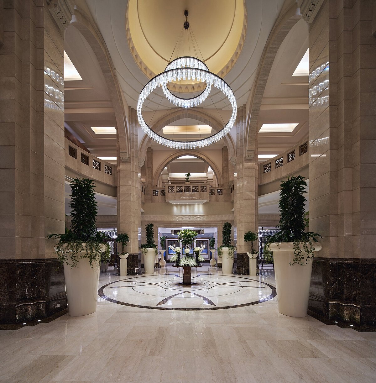 fairmont-makkah-clock